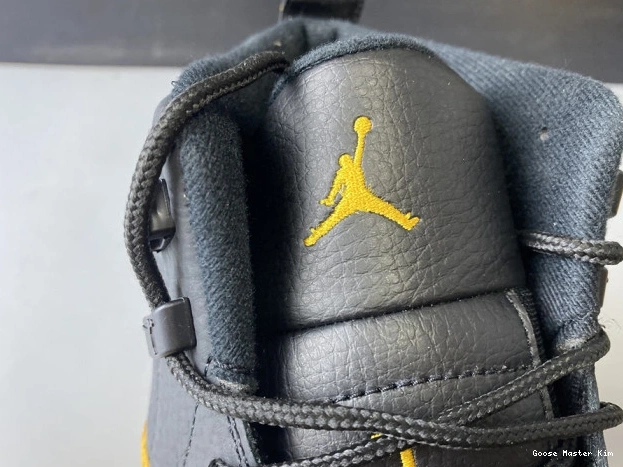 Gold 130690-070 Jordan Retro University Air Black 12 0704